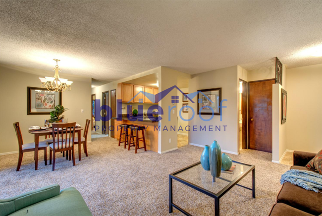 Building Photo - 16840 SW Gleneagle Dr