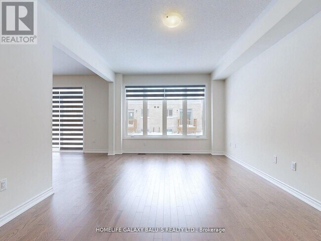 Building Photo - 74 Gemini Dr