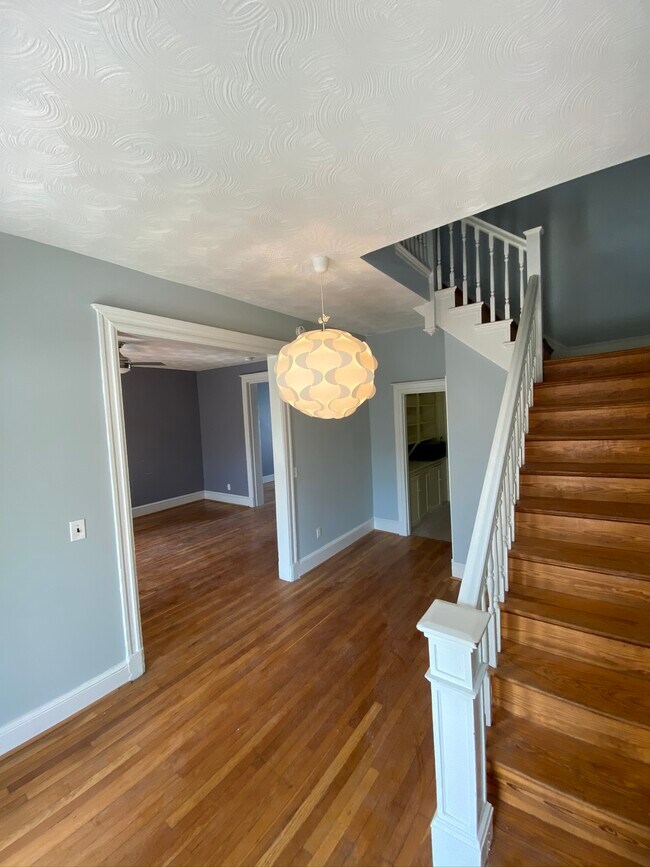 Foto del edificio - 4016 7th St NW