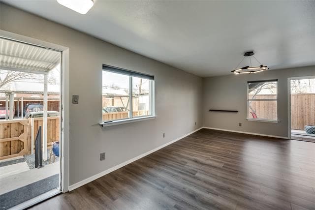 Building Photo - 4817 Reiger Ave