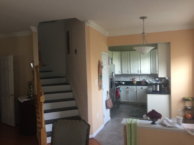 Building Photo - 22381 Maison Carree Square