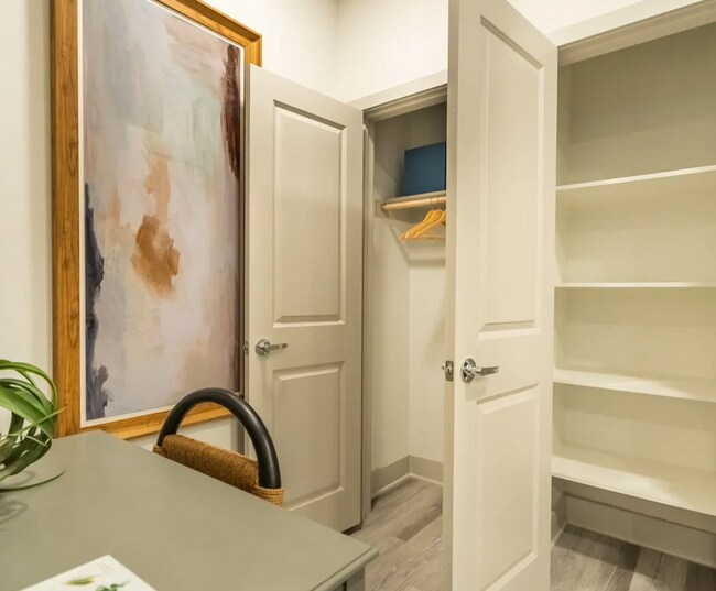 Building Photo - 6830 N Fry Rd