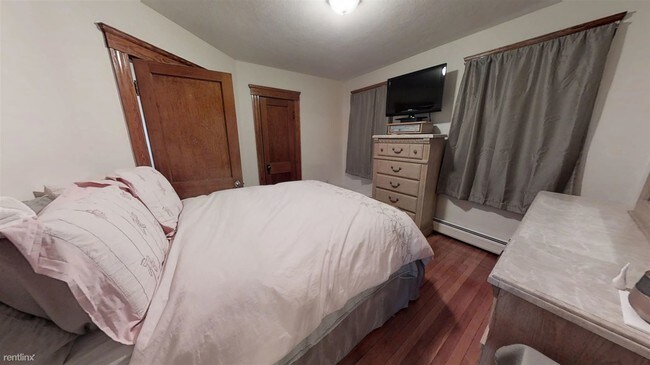 Building Photo - 2 br, 1 bath House - 82 Paris St