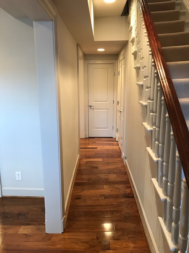 Foto del edificio - 1219 S St NW