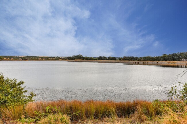 Foto del edificio - 6533 Chesbro Cir