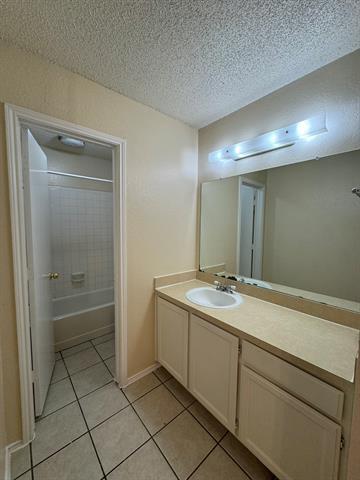 Foto del edificio - 7004 Lincoln Dr