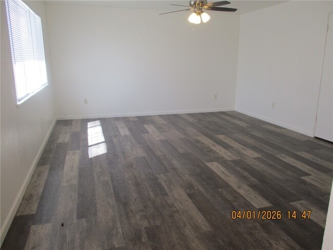 Building Photo - 1235 Navajo Dr