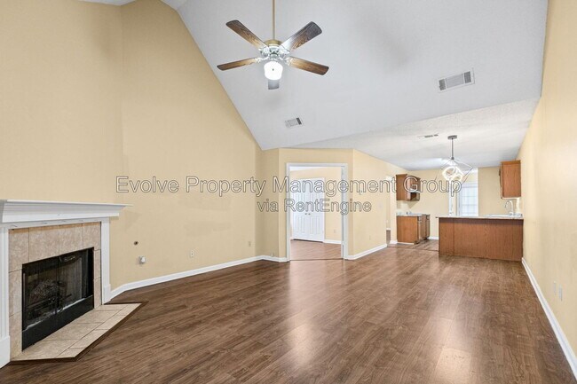 Building Photo - 7782 Shadowland Dr