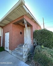 Building Photo - 236 18th St
