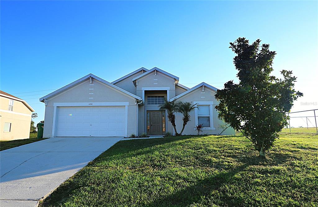 Primary Photo - 1250 Vista del Lago Blvd