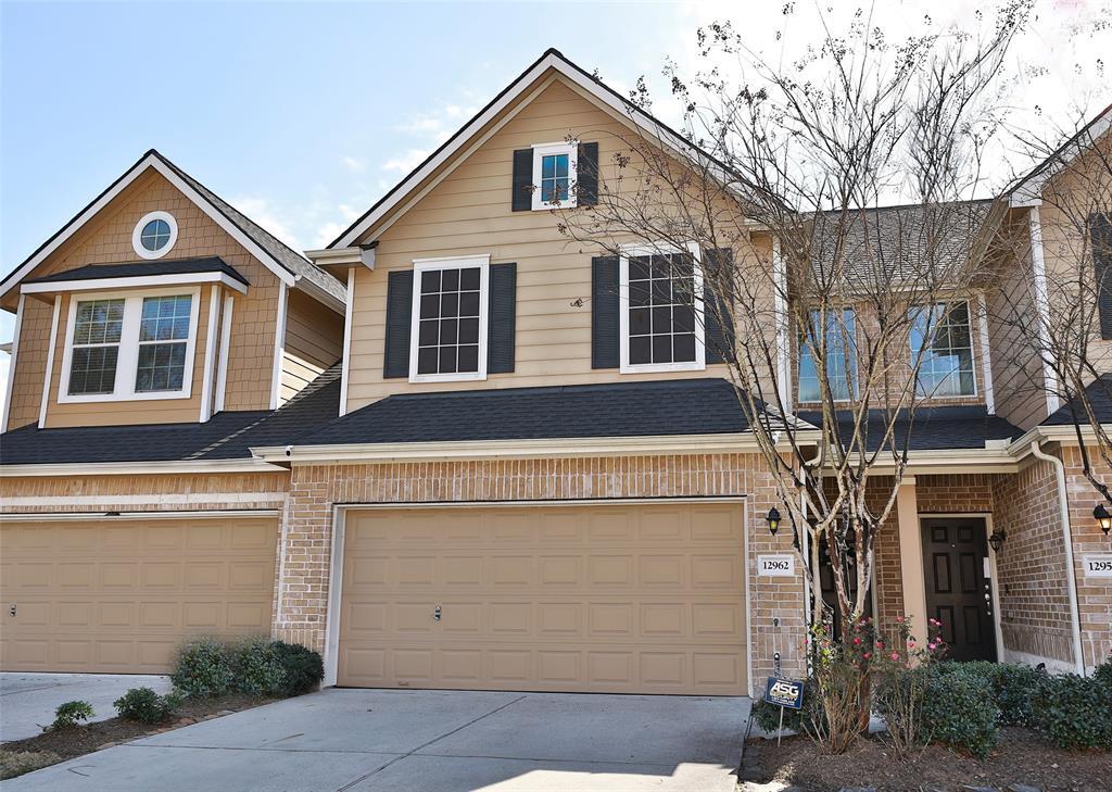 Foto principal - 12962 Iris Garden Ln