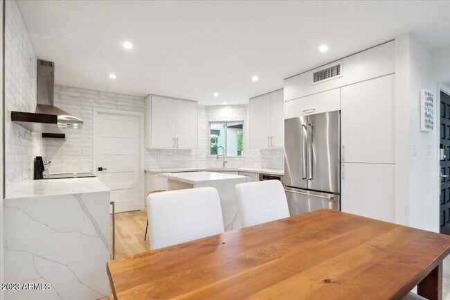 Photo - 6819 N 73rd Street Unit Townhome