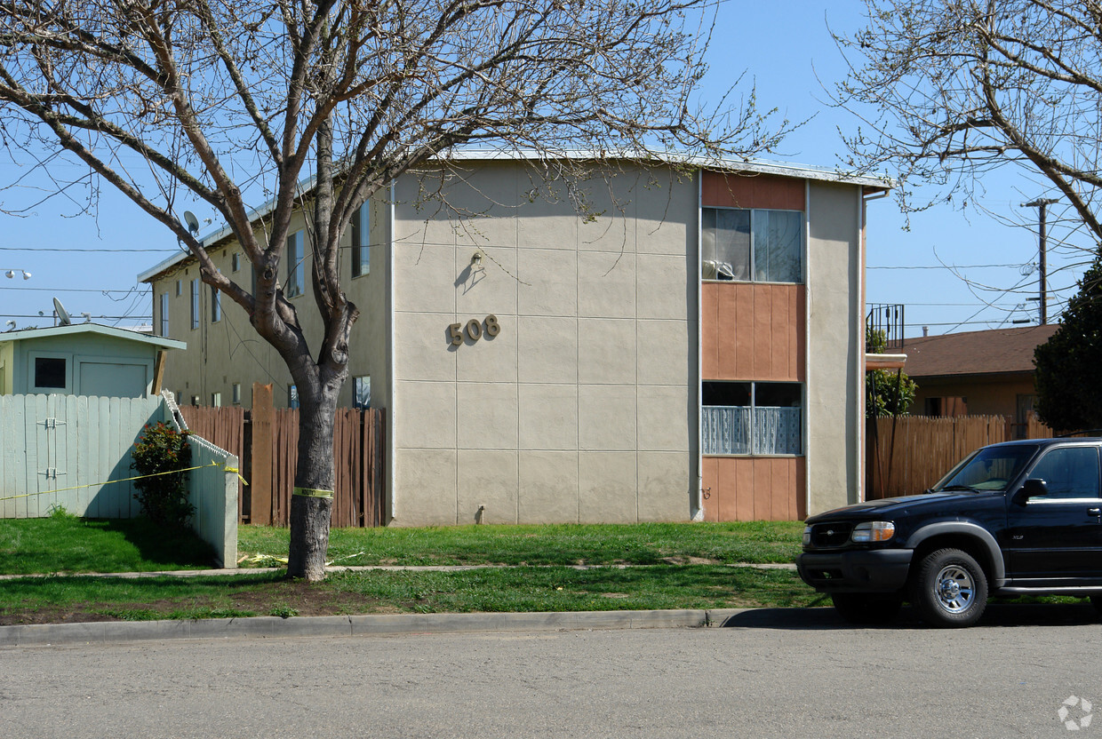 Primary Photo - 508 N T St