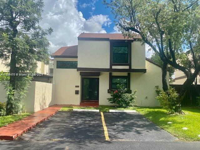 Foto del edificio - 555 NW 99th Pl