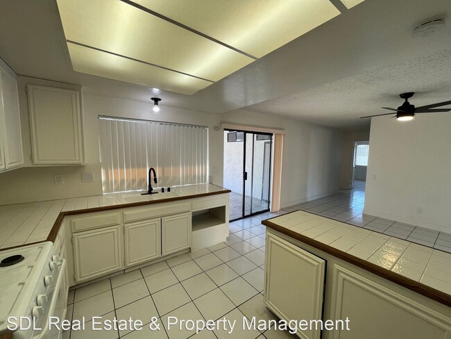 Foto del edificio - 3 br, 2 bath House - 401 Carmel