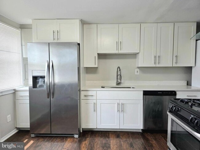 Building Photo - 3170 Shiloh Ct