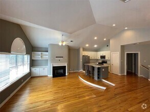 Building Photo - 9822 Samantha Suzanne Ct