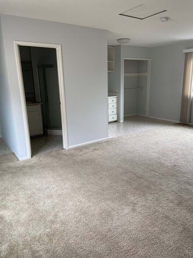 18703 San Marcos St, Fountain Valley, CA 92708 Townhouse for Rent in