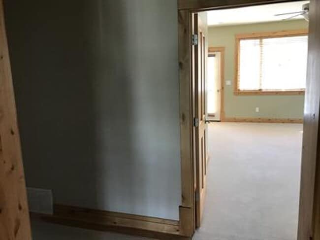 Building Photo - 4484 Alexander St