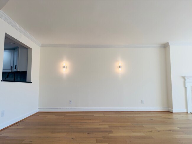 Foto del edificio - 1080 Wisconsin Ave NW