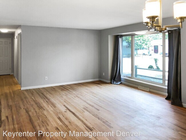 Foto del edificio - 4 br, 2.5 bath House - 2706 E Euclid Ave