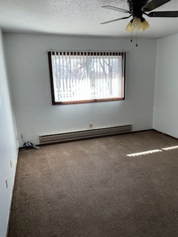 Bedroom - 220 S Chestnut St