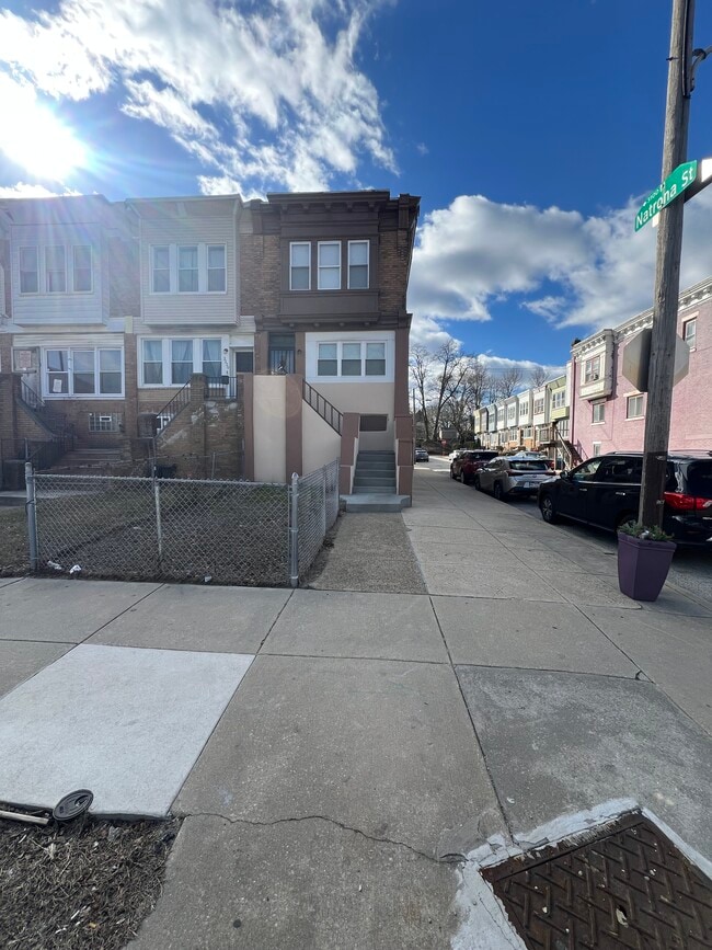 Building Photo - 3222 W Allegheny Ave