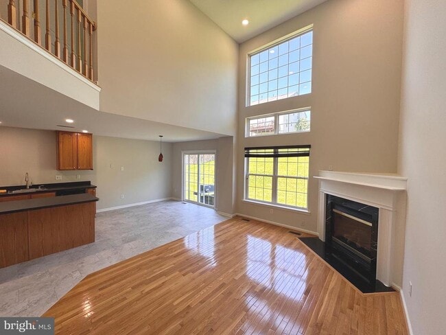 Building Photo - 67 Sunrise Ct