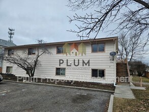 Building Photo - 2340 Fairview Ave