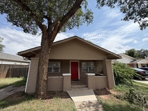 Building Photo - 2315 15th St
