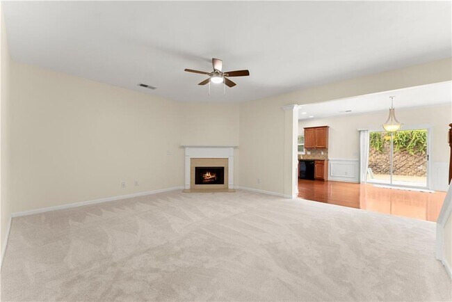 Foto del edificio - 5165 Sherwood Way