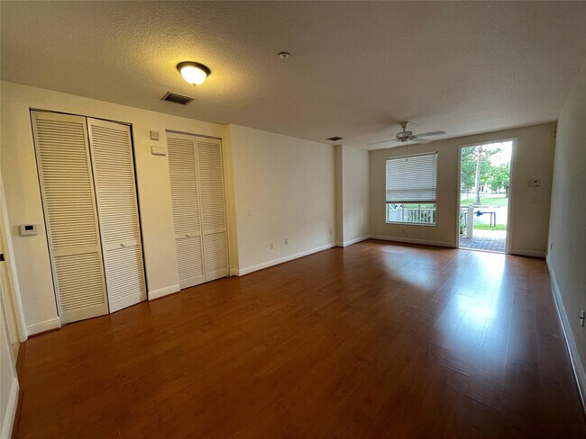 Foto del edificio - 1304 SW 3rd Ct