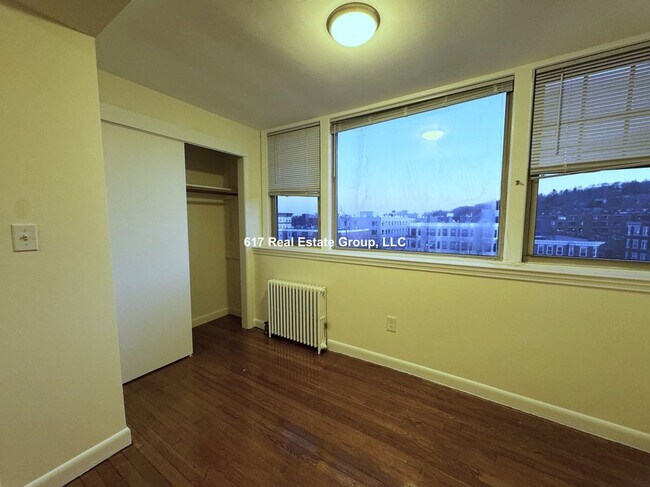 Foto del edificio - 1315 Commonwealth Ave