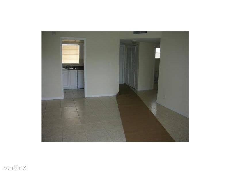 Foto principal - 3901 NW 9th Ave