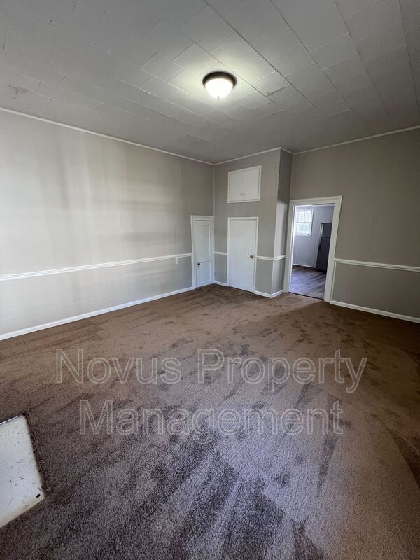 Foto del edificio - 302 Cedar St