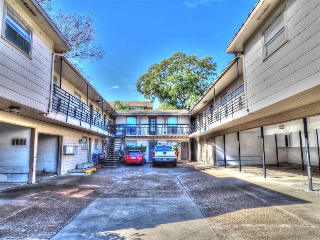 Foto principal - 2420 McDuffie St
