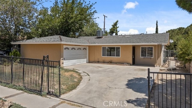 Primary Photo - 329 E Ave R7