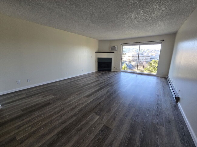 Foto del edificio - 1364 SE Court St