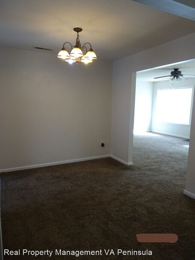 Building Photo - 3 br, 2 bath House - 335 Circuit Lane