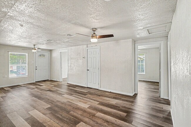 Foto del edificio - 1321 34th St