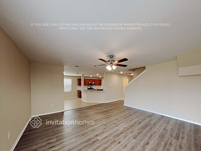 Building Photo - 5413 Del Rey Dr