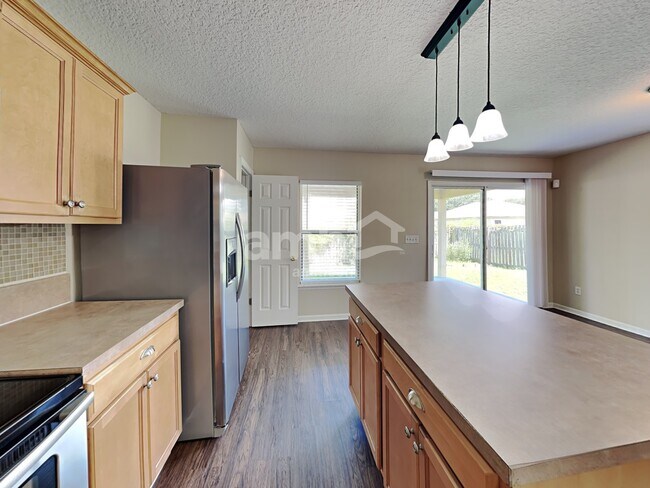 Foto del edificio - 76251 Long Pond Loop