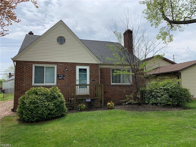 Building Photo - 4104 Lambert Rd