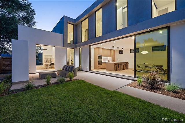 Foto principal - 1626 S Sherman St