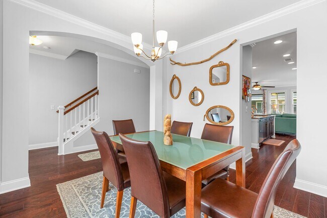 Building Photo - 1399 Berkshire Ave