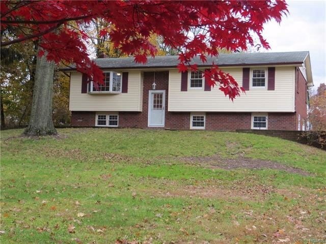 Primary Photo - 74 Colden Hill Rd