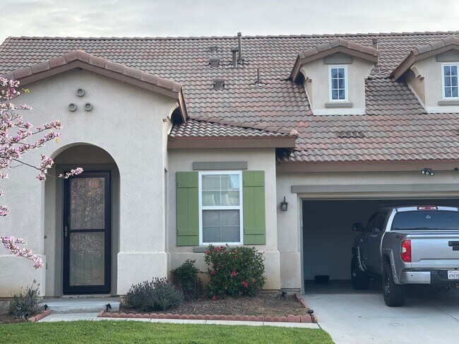 Building Photo - 30378 De Caron St