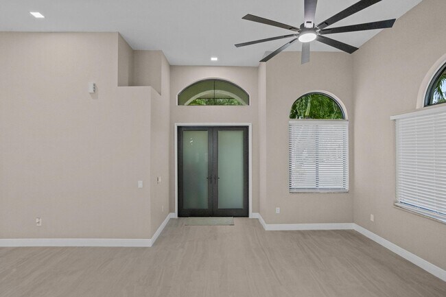 Foto del edificio - 8985 NW 45th Ct