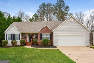 Building Photo - 40 Dearing Woods Ln