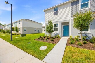 Building Photo - 2874 Skyline Lp
